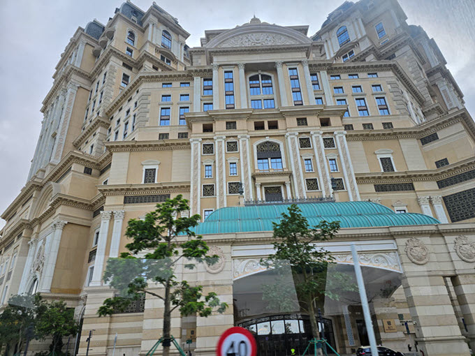 阿尔·布鲁克斯价格行为学实盘大会澳门站 33 03 Grand Lisboa Palace Entrance